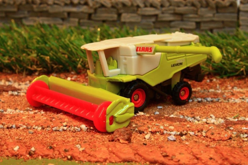 Lexion 760 mini|6-7 m.napos szállítás gyári klt. estén 25-04